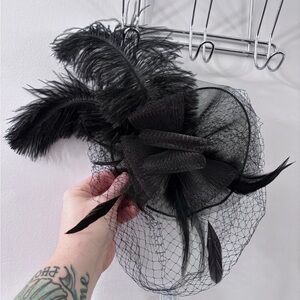 Elegant Black Feathered Fascinator